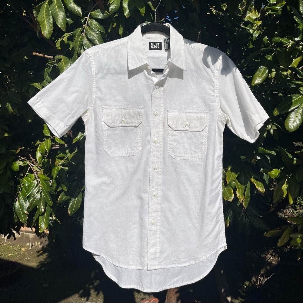 NLST NAVY white cotton button up short sleeve‎ shirt